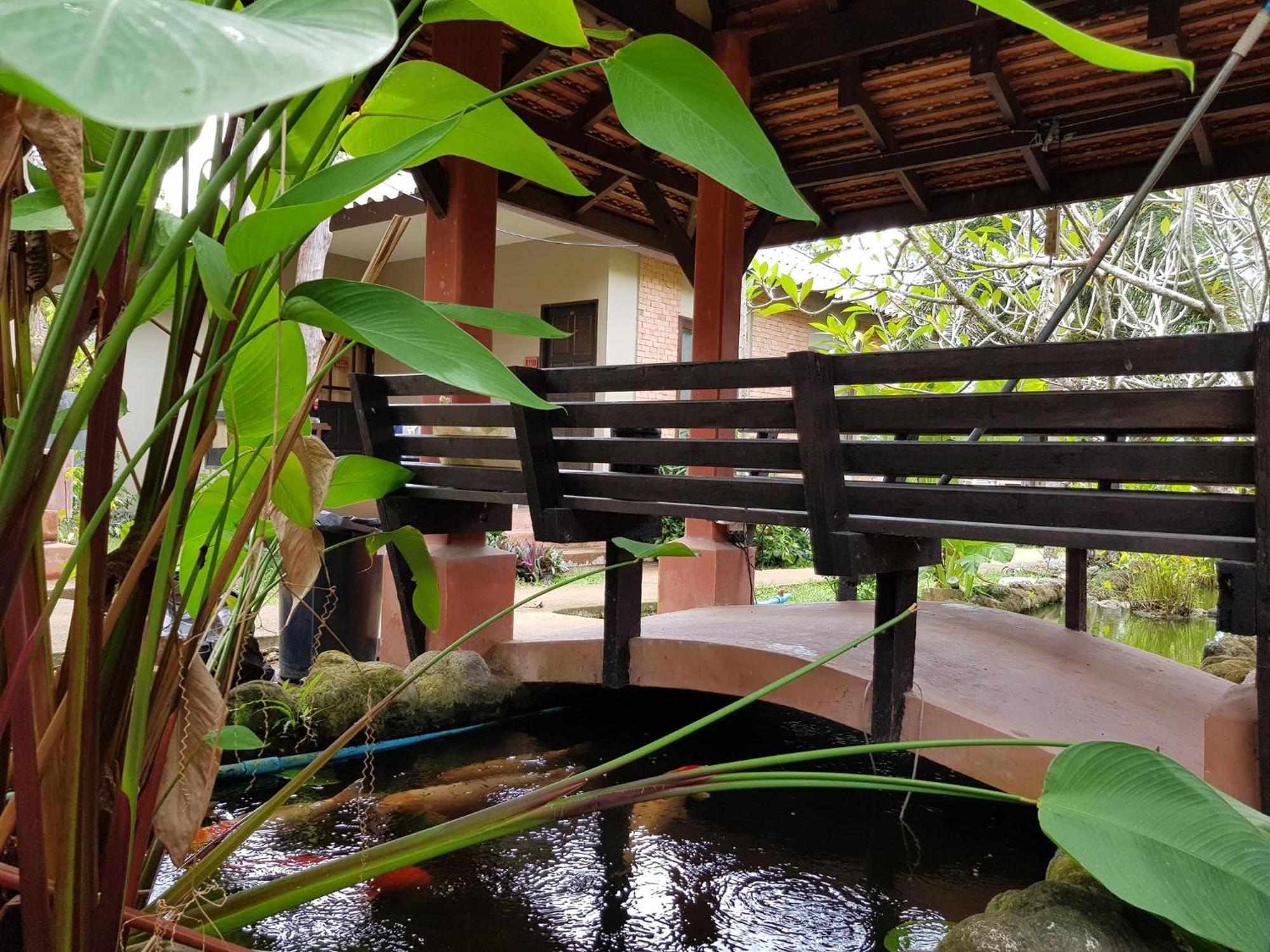 Flora Ville-Sha Plus Chalong Luaran gambar