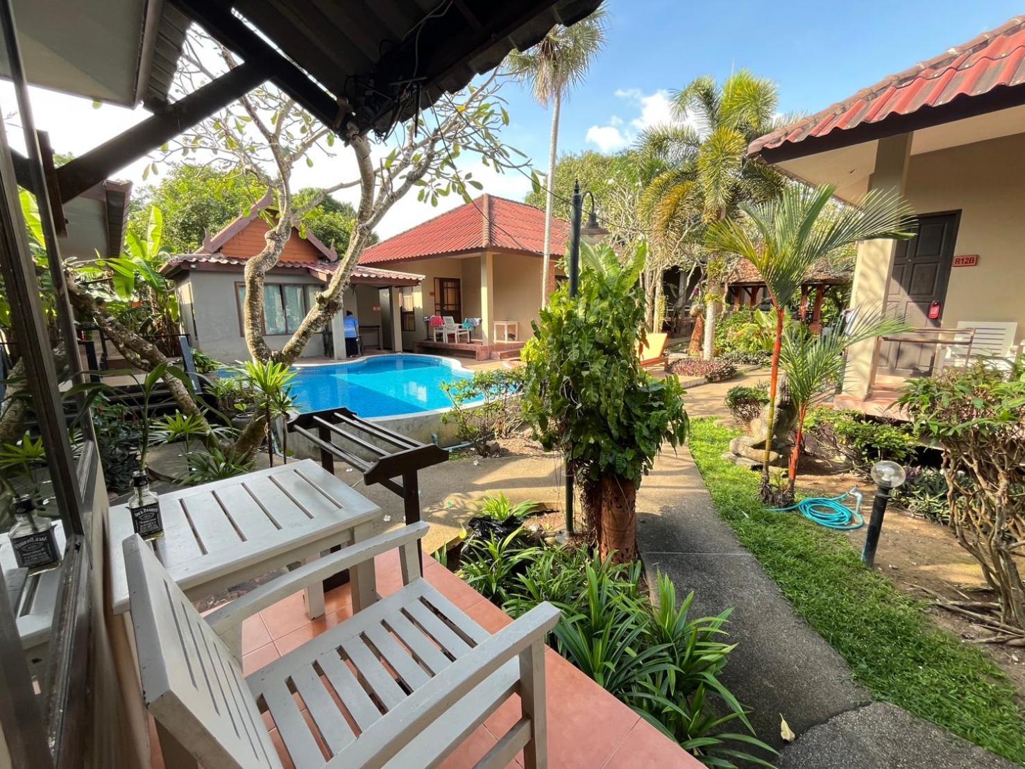 Flora Ville-Sha Plus Chalong Luaran gambar